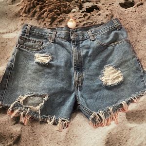 Levi’s distressed high waisted shorts